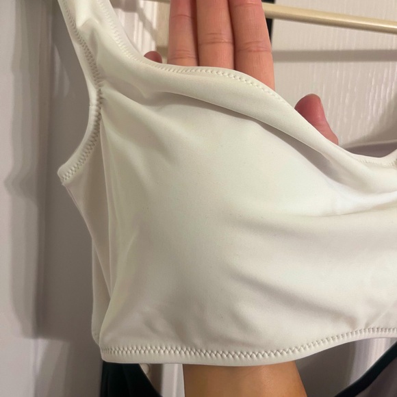 Cupshe drop shoulder one piece swimsuit 🩱 - Picture 2 of 4